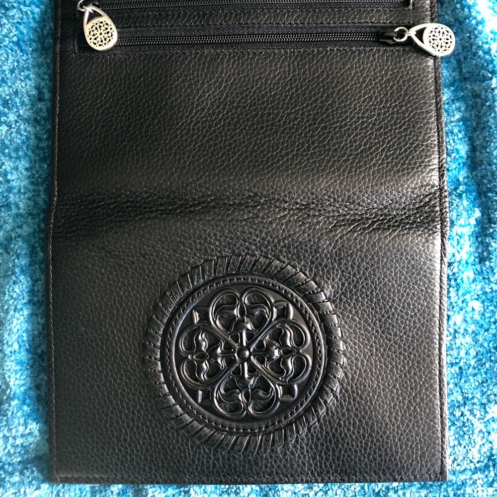 Brighton wallet